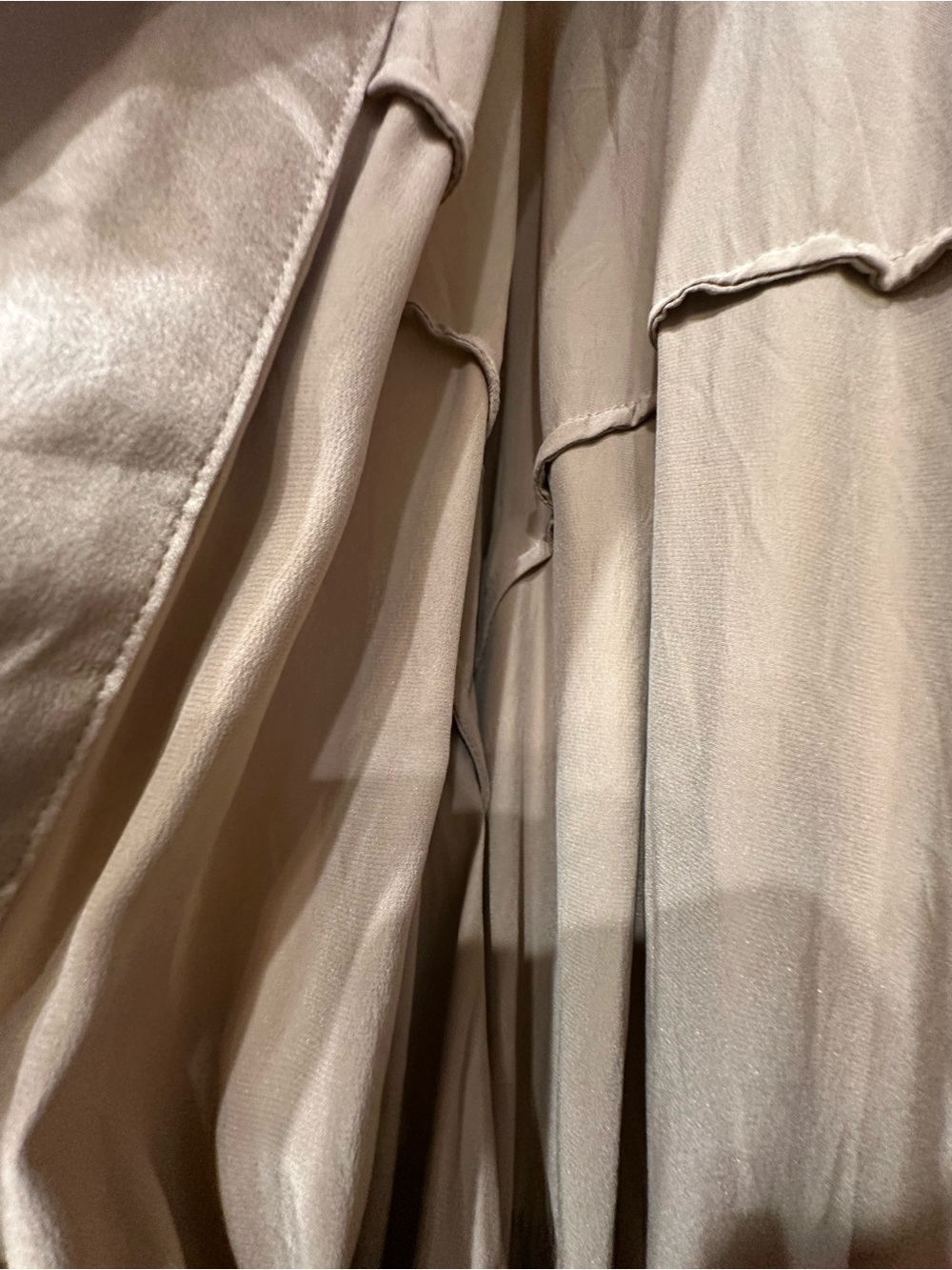 Lunya 100% Silk Tie-Waist Robe in Champagne - Women Intimates & Sleepwear Sz M - Picture 9 of 17